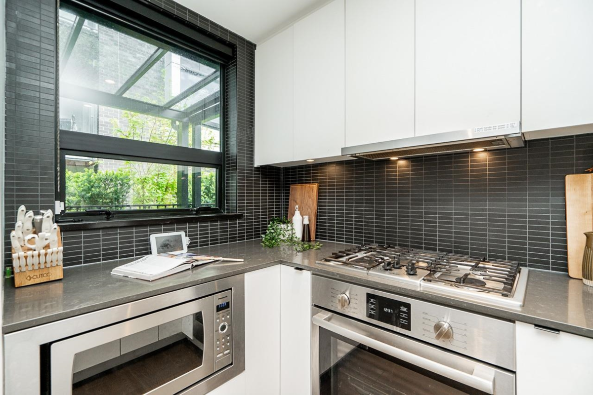 Breakfast Nook Photo of 1 83 Moody Street, Port Moody, BC