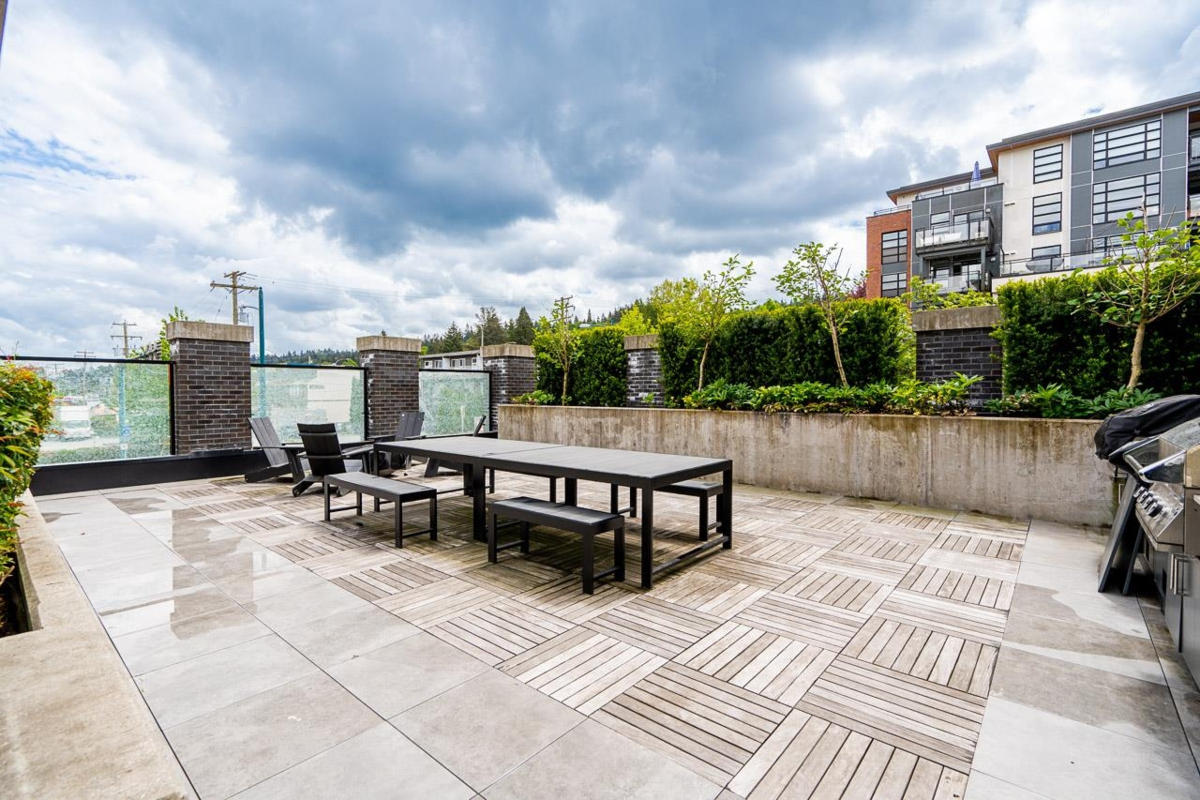 Garden / Landscaping Photo of 1 83 Moody Street, Port Moody, BC