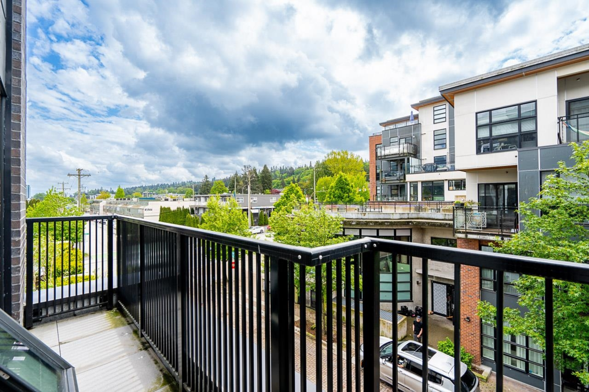 Laundry Room Photo of 1 83 Moody Street, Port Moody, BC