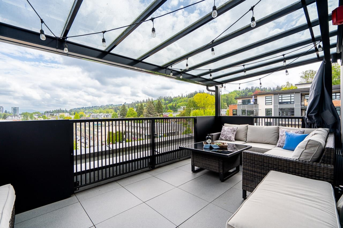 Outdoor Patio Photo of 1 83 Moody Street, Port Moody, BC