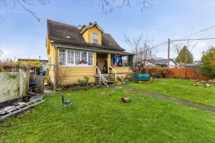Front Yard Photo of 9665 Williams Street, Chilliwack, BC