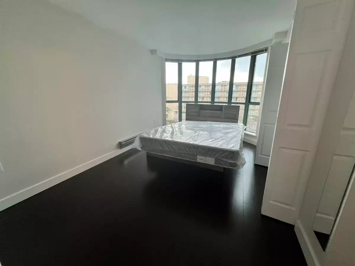 Kitchen Photo of 801 7380 Elmbridge Way, Richmond, BC