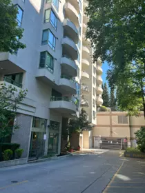 801 7380 Elmbridge Way, Richmond, BC, Richmond — Apartment/Condo for sale