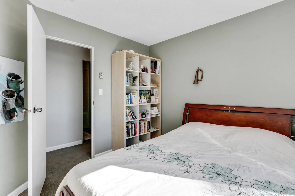 Basement Recreation Room Photo of 45 Sweetwater Place, Lions Bay, BC