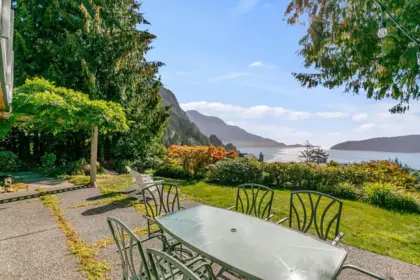Outdoor Deck Photo of 45 Sweetwater Place, Lions Bay, BC