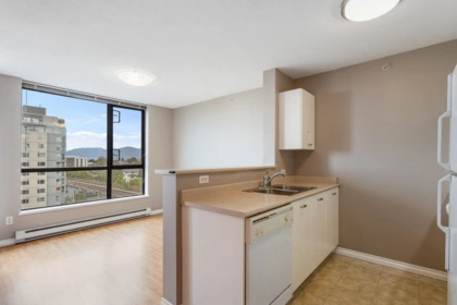 803 3438 Vanness Avenue, Vancouver, BC, Vancouver — Apartment/Condo for sale