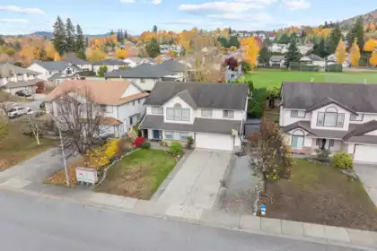 35028 Kootenay Drive, Abbotsford, BC, Abbotsford — Single Family Residence for sale