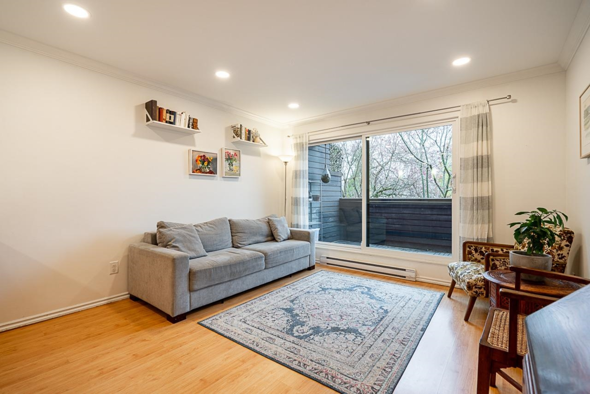 Walk-In Closet Photo of 218 1990 W 6th Avenue, Vancouver, BC