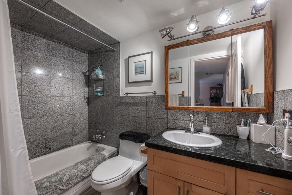 Bedroom 3 Photo of 8 45 Fourth Street, New Westminster, BC