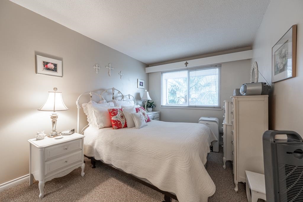 Bedroom 4 Photo of 8 45 Fourth Street, New Westminster, BC