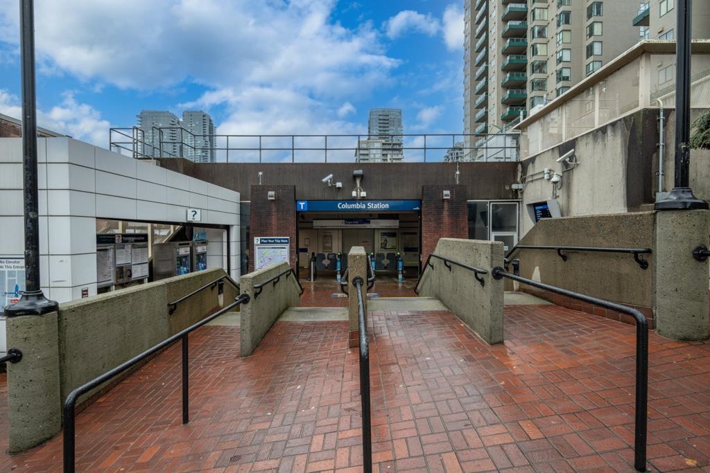 Outdoor Deck Photo of 8 45 Fourth Street, New Westminster, BC