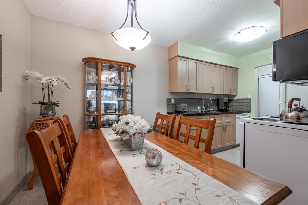 Pantry Photo of 8 45 Fourth Street, New Westminster, BC