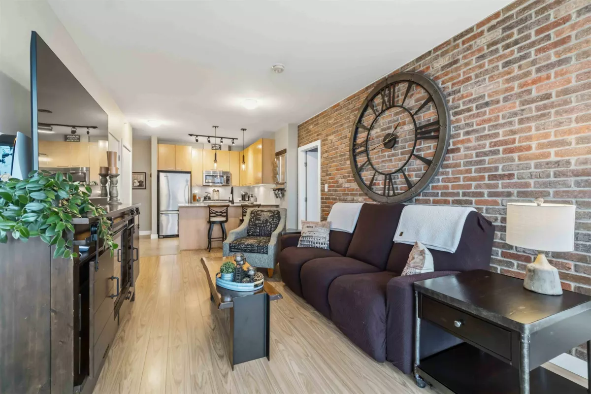 Primary Bathroom Photo of 3901 2955 Atlantic Avenue, Coquitlam, BC