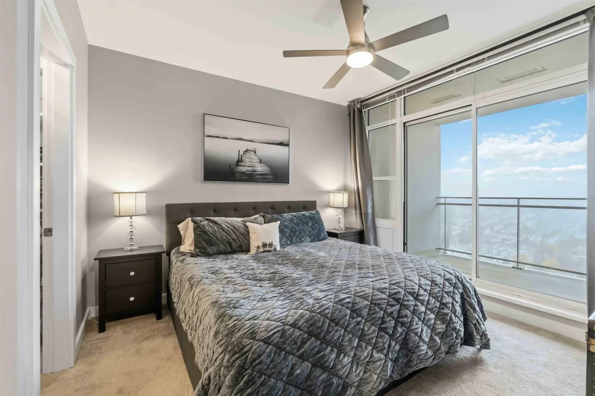 Walk-In Closet Photo of 3901 2955 Atlantic Avenue, Coquitlam, BC