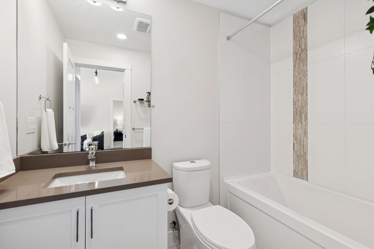 Basement Recreation Room Photo of 401 4690 Hawk Lane, Tsawwassen, BC