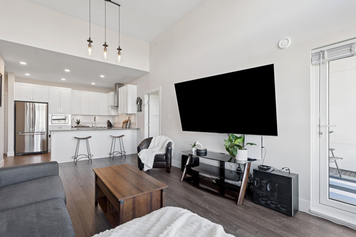 Primary Bedroom Photo of 401 4690 Hawk Lane, Tsawwassen, BC