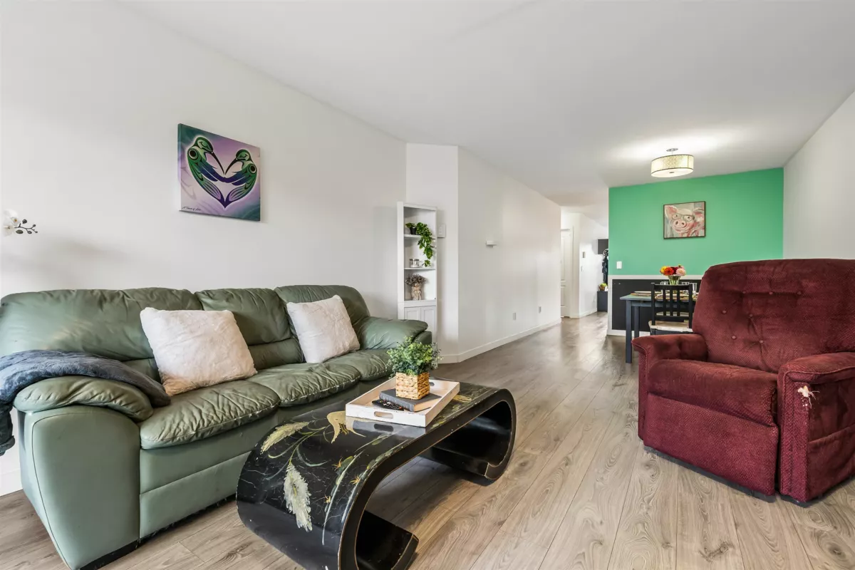 Bedroom 2 Photo of 5 46735 Yale Road, Chilliwack, BC