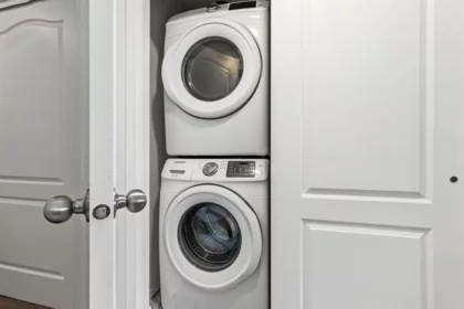 Laundry Room Photo of 5 46735 Yale Road, Chilliwack, BC