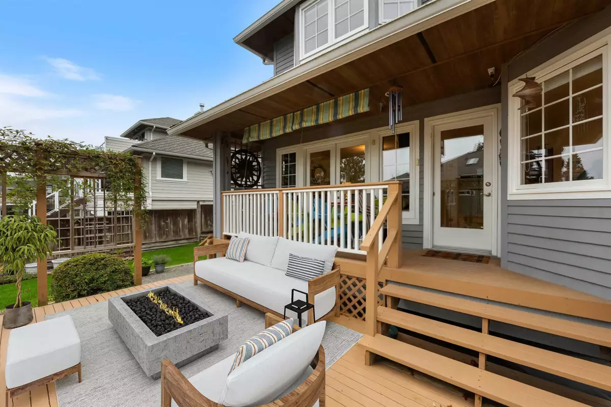 Basement Recreation Room Photo of 1711 126 Street, Surrey, BC