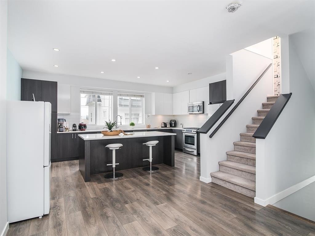 Breakfast Nook Photo of 24 15128 24 Avenue, Surrey, BC