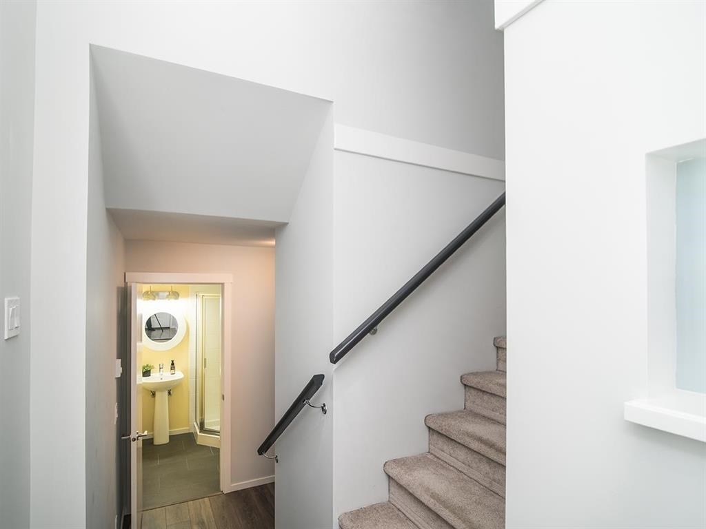 Kitchen Photo of 24 15128 24 Avenue, Surrey, BC