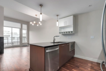 411 13040 No. 2 Road, Richmond, BC, Steveston South — 1 bed apartment/condo for sale