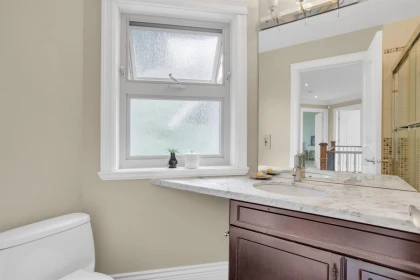 Hallway Photo of 4038 W 33rd Avenue, Vancouver, BC