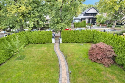 Swimming Pool Photo of 4038 W 33rd Avenue, Vancouver, BC