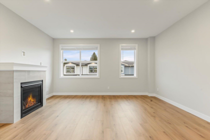 Kitchen Photo of 2 46058 Bonny Avenue, Chilliwack, BC
