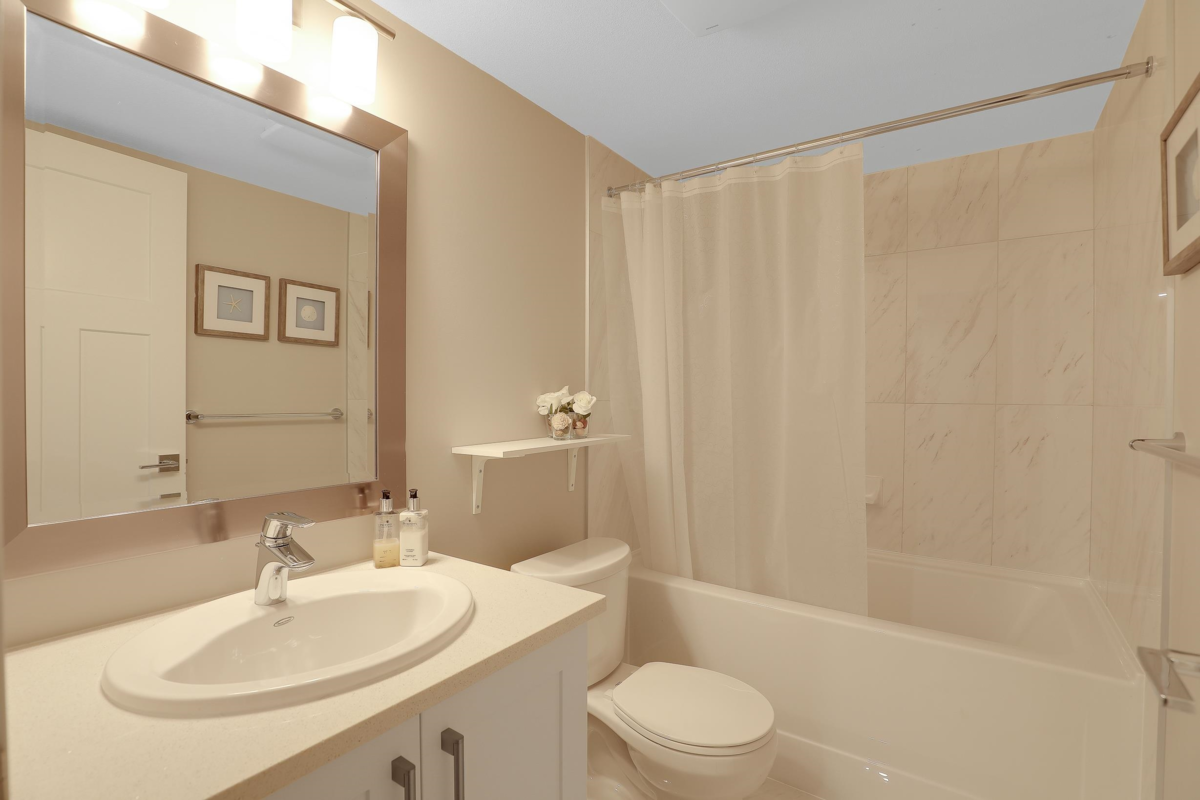 Garden / Landscaping Photo of 20377 82 Avenue, Langley, BC