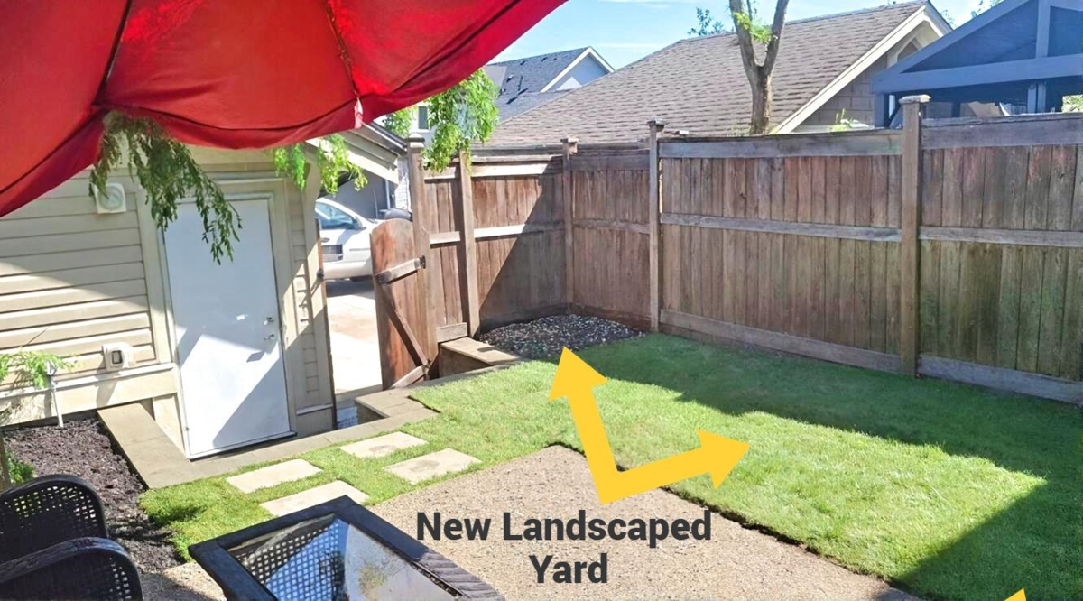 Hot Tub / Spa Photo of 20377 82 Avenue, Langley, BC