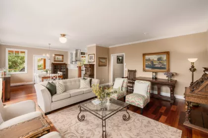 947 Village Drive, Bowen Island, BC, Bowen Island — Single Family Residence for sale