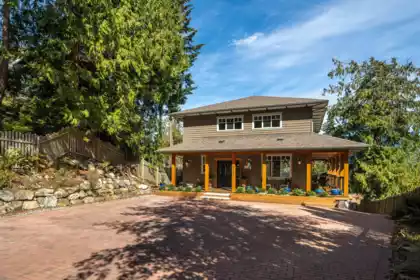 Outdoor Kitchen Photo of 947 Village Drive, Bowen Island, BC