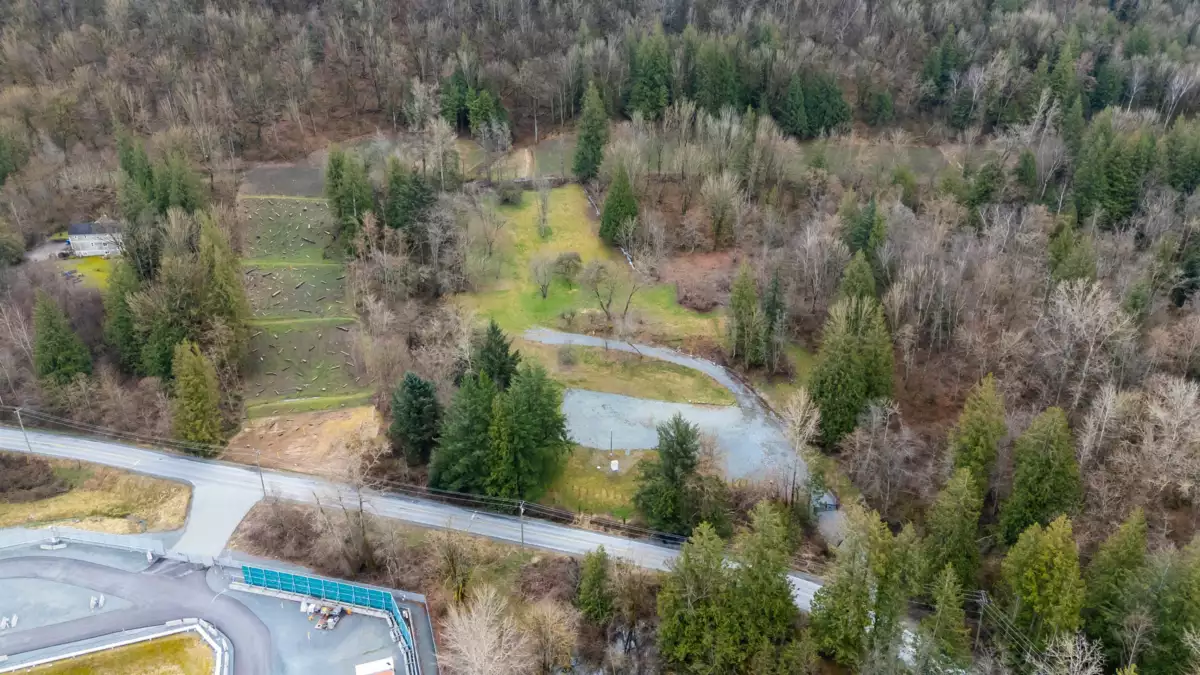 Family Room Photo of 4165 Sumas Mountain Road, Abbotsford, BC