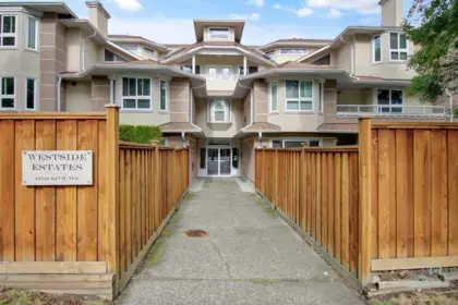 Neighborhood Park Photo Near 213 19721 64 Avenue, Langley, BC