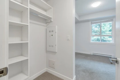 Laundry Room Photo of 319 32690 14 Avenue, Mission, BC