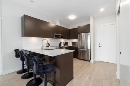 409 1633 Tatlow Avenue, North Vancouver, BC, Pemberton NV — 2 bed apartment/condo for sale