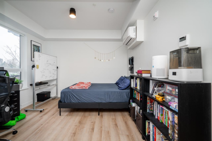 Basement Recreation Room Photo of 301 2493 Montrose Avenue, Abbotsford, BC