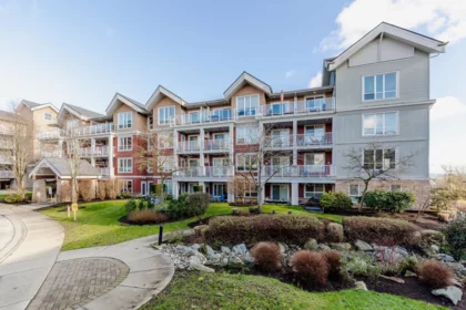 407 6450 194 Street, Surrey, BC, Clayton — 2 bed apartment/condo for sale