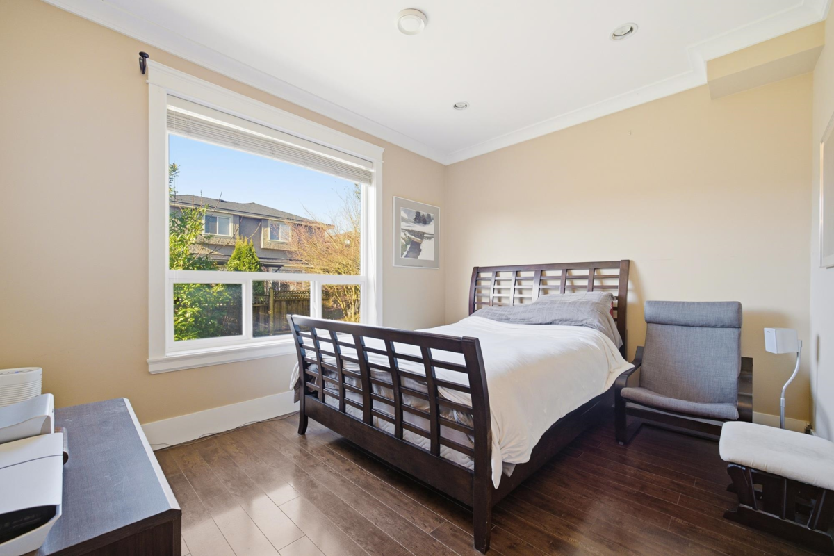 Bedroom 3 Photo of 3741 Dundonald Avenue, Burnaby, BC