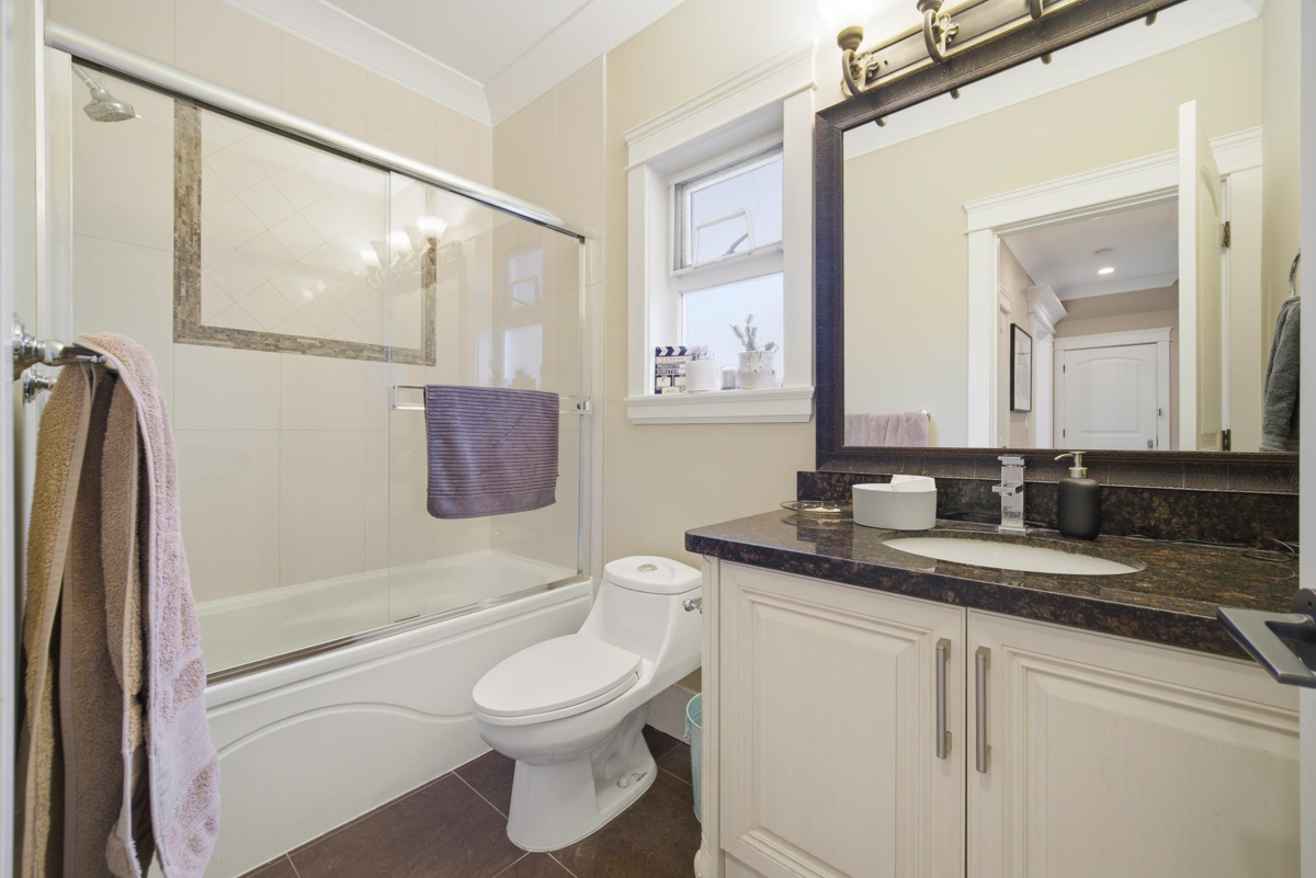 Guest Bathroom Photo of 3741 Dundonald Avenue, Burnaby, BC