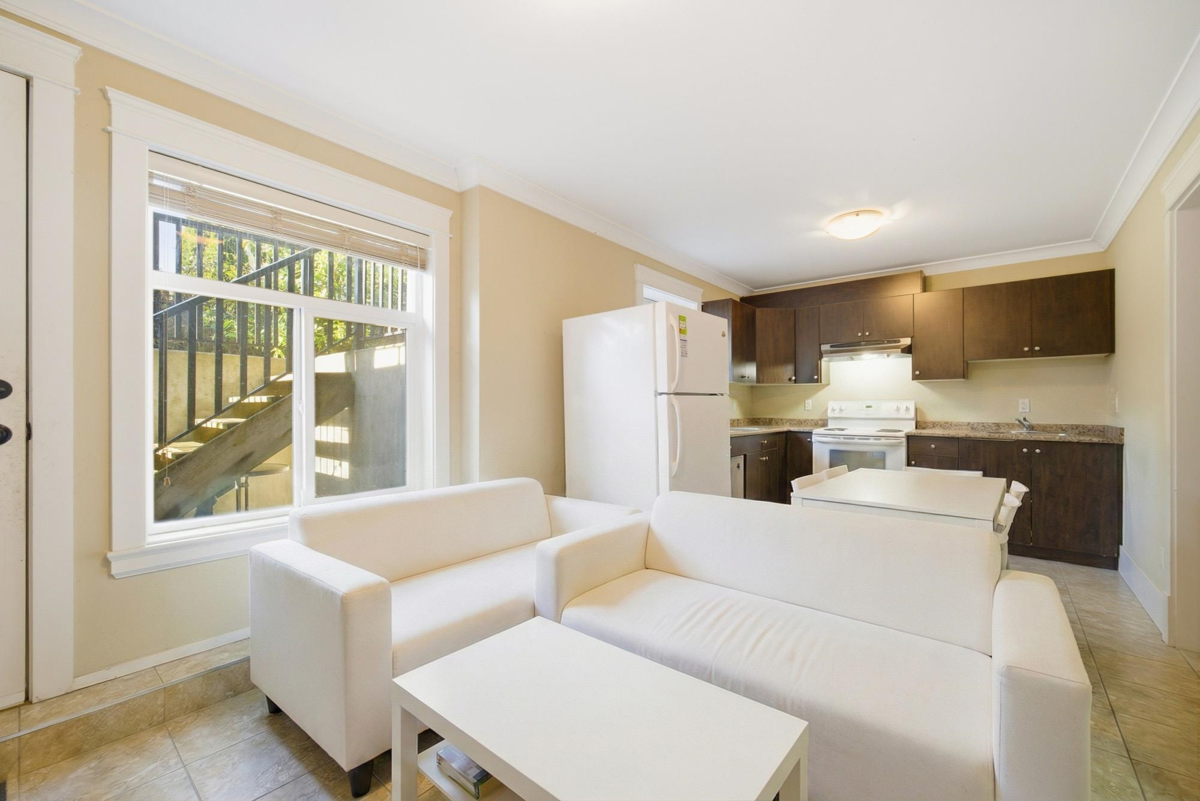 Outdoor Deck Photo of 3741 Dundonald Avenue, Burnaby, BC
