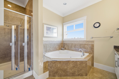 Laundry Room Photo of 3741 Dundonald Avenue, Burnaby, BC