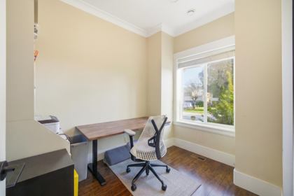 Powder Room Photo of 3741 Dundonald Avenue, Burnaby, BC