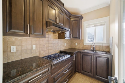 Primary Bedroom Photo of 3741 Dundonald Avenue, Burnaby, BC