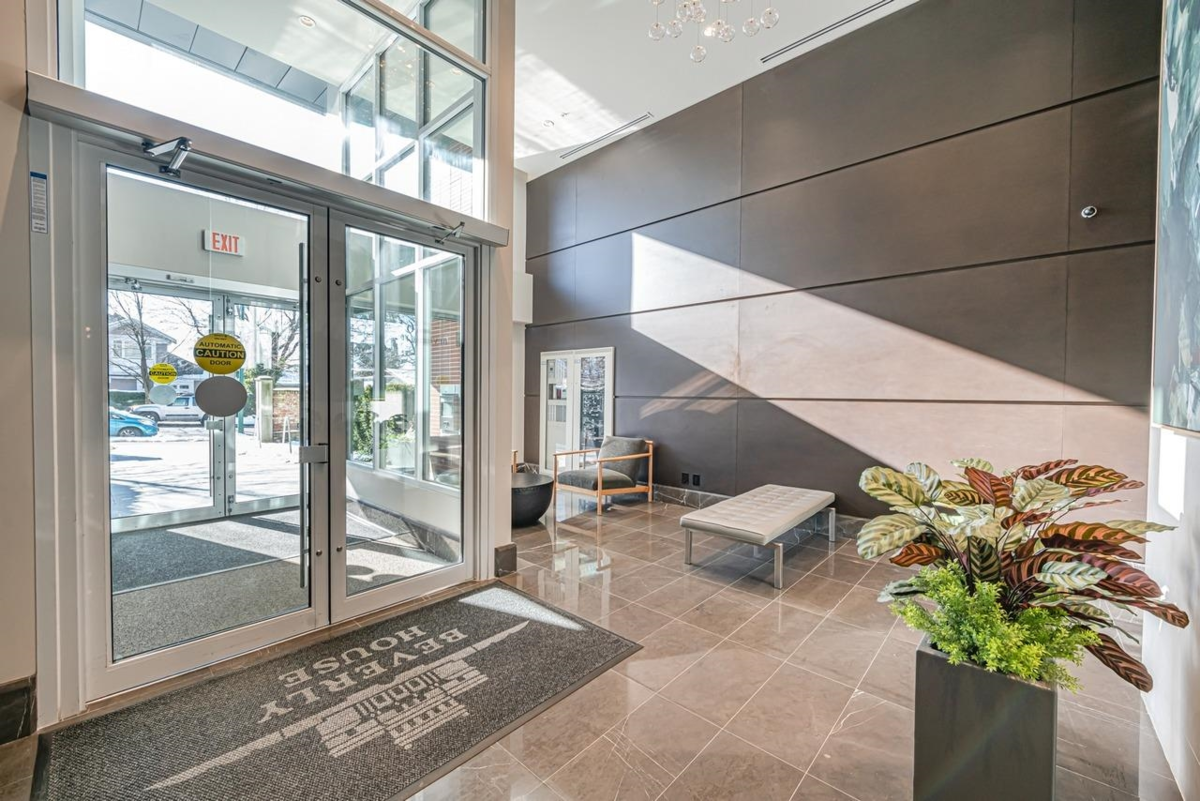 Kitchen Island Photo of 602 1561 W 57th Avenue, Vancouver, BC