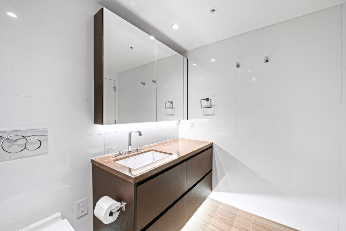 Mudroom Photo of 602 1561 W 57th Avenue, Vancouver, BC