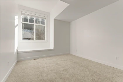 Hallway Photo of 47458 Wittenberg Place, Chilliwack, BC