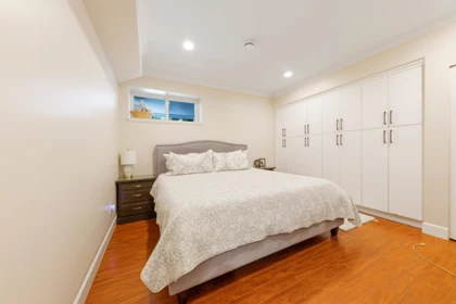 Mudroom Photo of 17038 Greenway Drive, Surrey, BC
