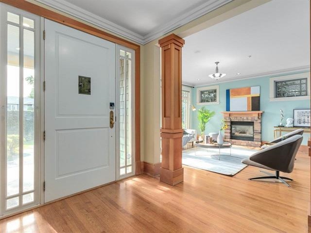 Living Room Photo of 4035 W 27th Avenue, Vancouver, BC